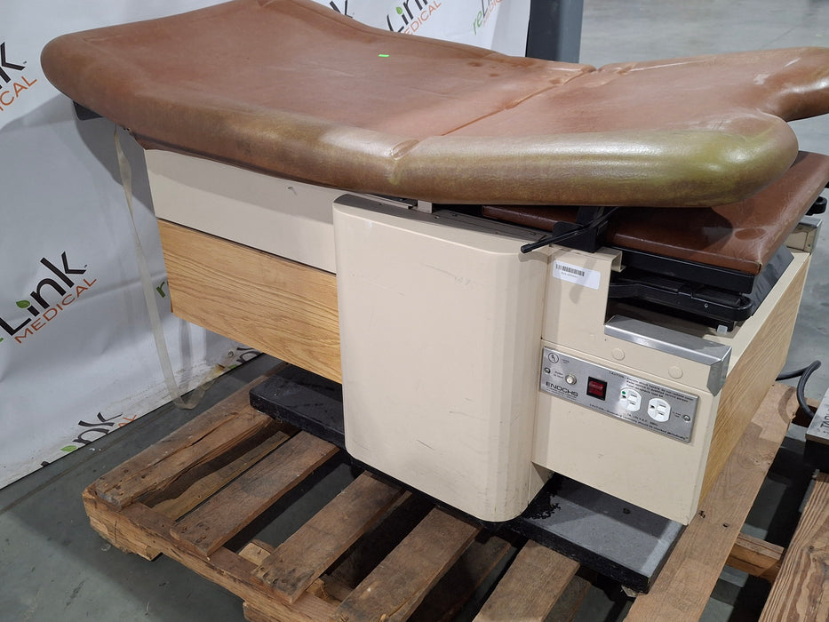 Enochs Power 4000 Exam Chair