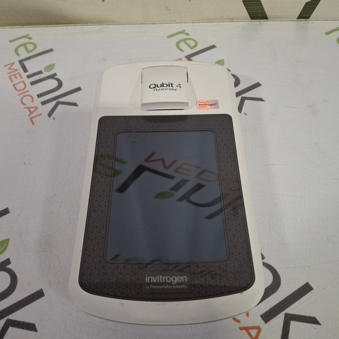 Thermo Scientific Invitrogen Qubit 4 Fluorometer