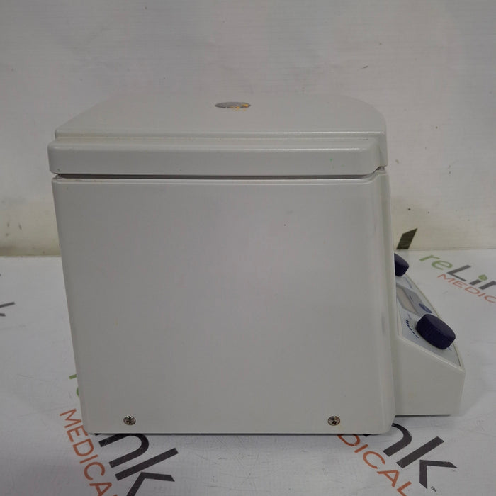 Eppendorf 5415D Centrifuge
