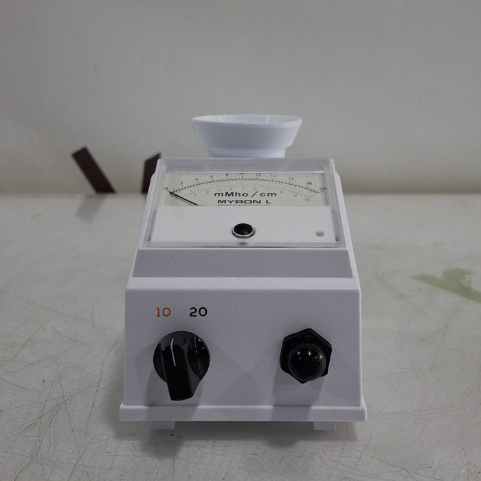 Myron L Company D-2 Dialysate Meter