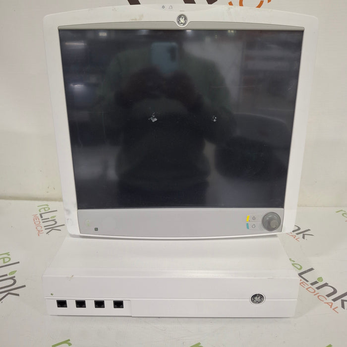 GE Healthcare Carescape B850 CPU w/ D19KT Monitor