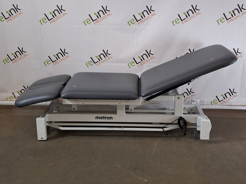 Metron Medical Elite 3 Section Treatment Table