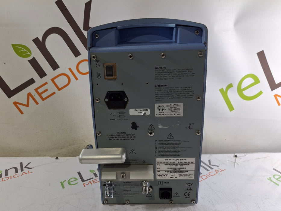 Viasys Healthcare Infant Flow SiPAP Ventilator