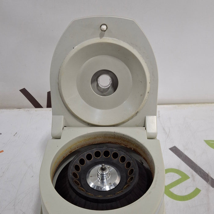 Labnet International 16M Spectrafuge Mini Centrifuge