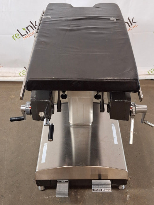 Amsco 2080 Surgical Table