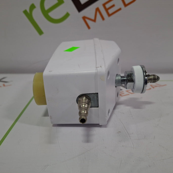 Precision Medical PM3300 Intermittent Vacuum Regulator