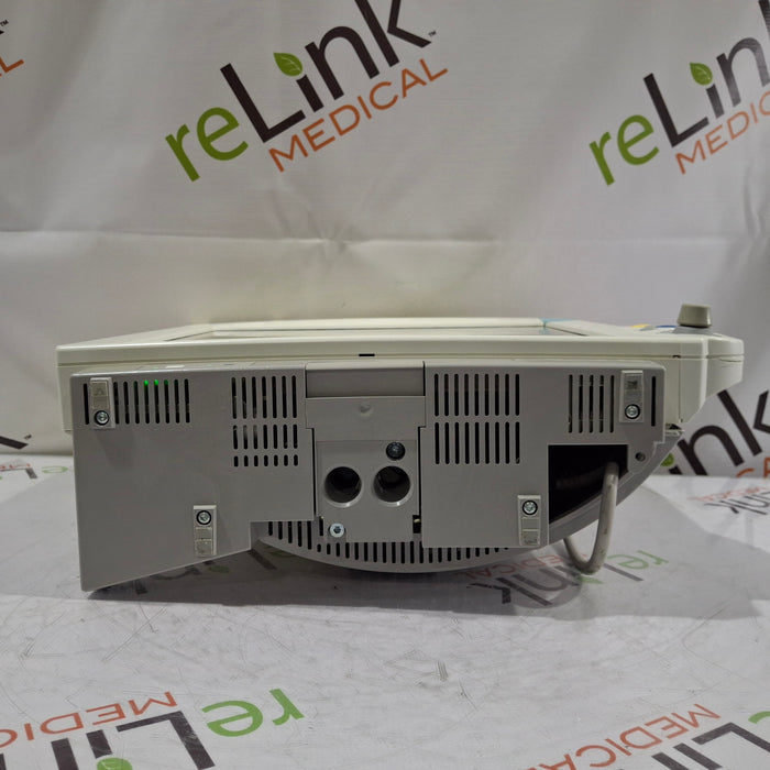 Philips IntelliVue MP70 Patient Monitor