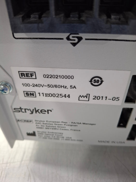 Stryker L9000 Light Source