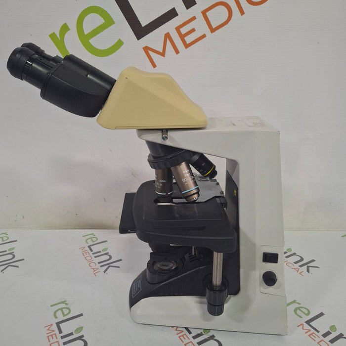Nikon E200 Eclipse Microscope