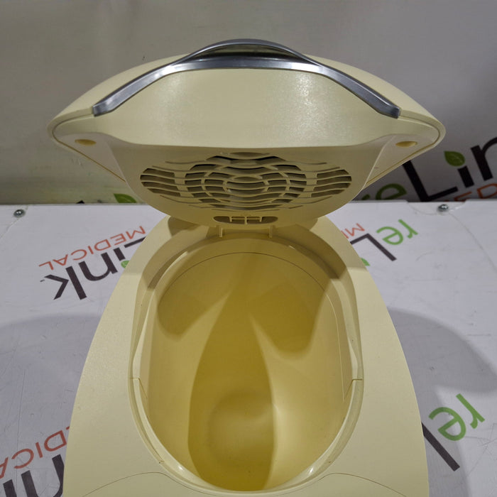 Medela 87115 Waterless Milk Warmer