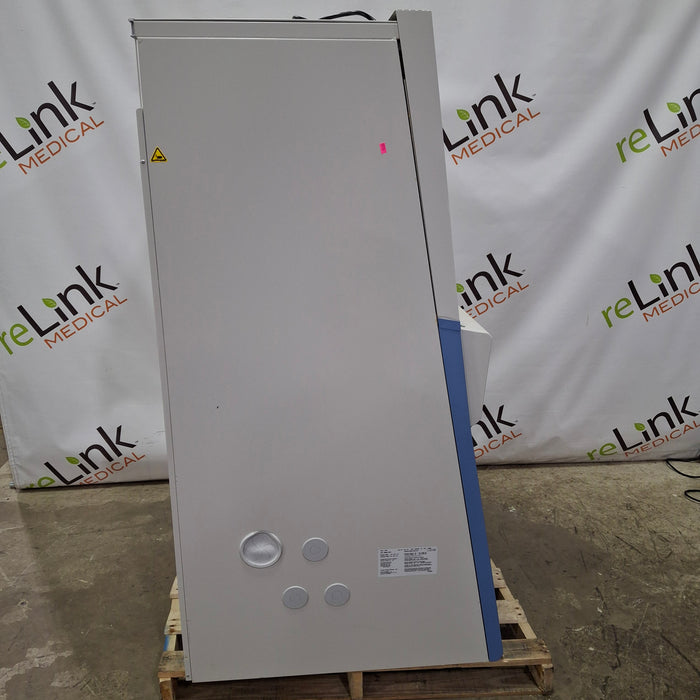 Thermo Scientific 1300 Series A2 Biological Safety Cabinet