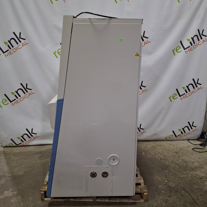 Thermo Scientific 1300 Series A2 Biological Safety Cabinet