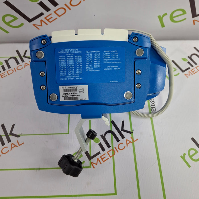 GE Healthcare Dinamap V100 - NIBP, SpO2, Temp Vital Signs Monitor