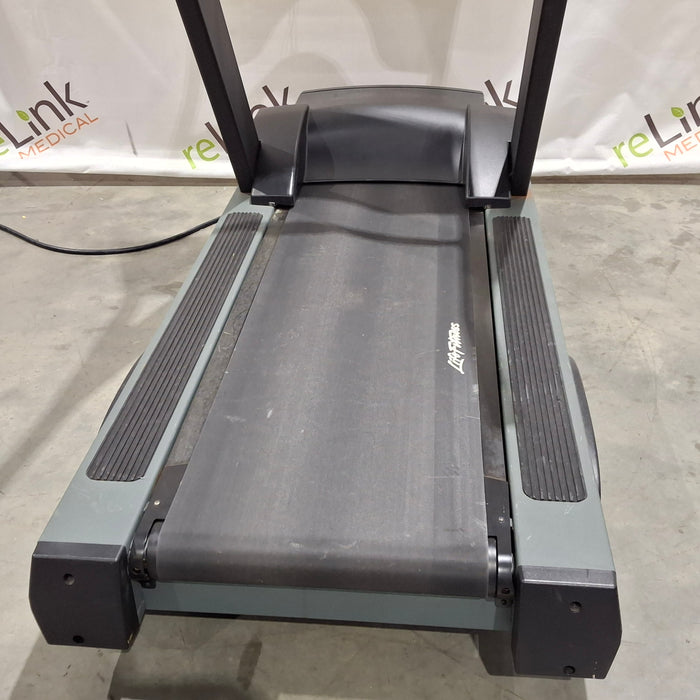 Life Fitness Life Fitness 9500HR Treadmill Fitness and Rehab Equipment reLink Online