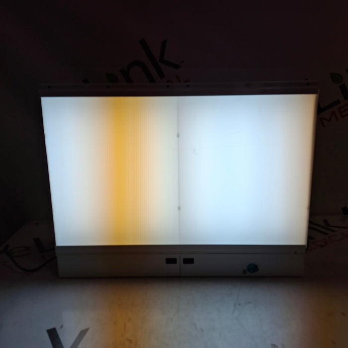 American Medical Sales, Inc. Model 702D X-Ray Film Illuminator