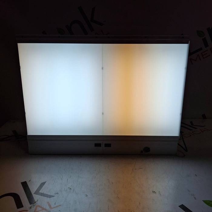 American Medical Sales, Inc. Model 702D X-Ray Film Illuminator