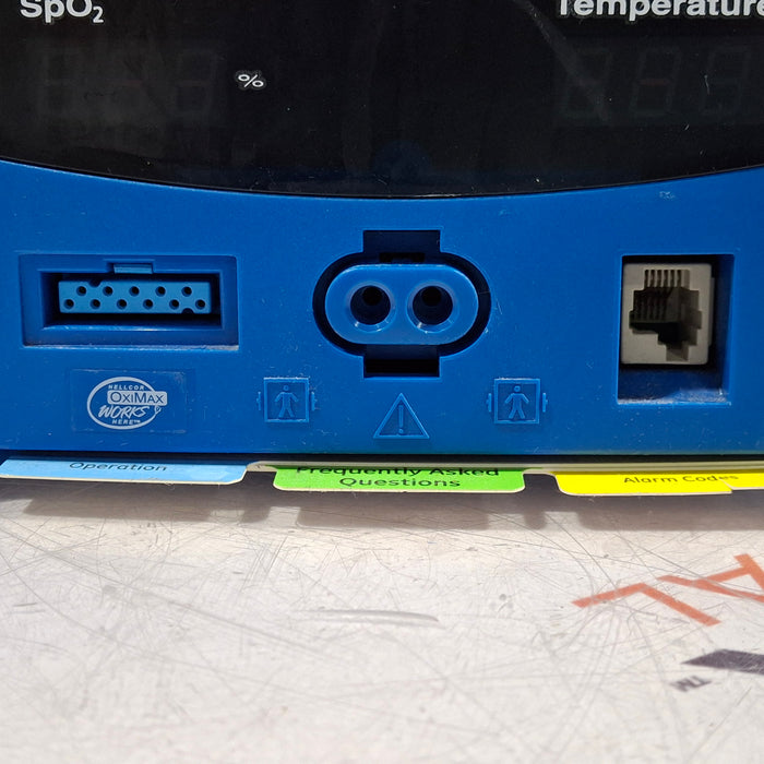 GE Healthcare Dinamap V100 - NIBP, SpO2, Temp Vital Signs Monitor
