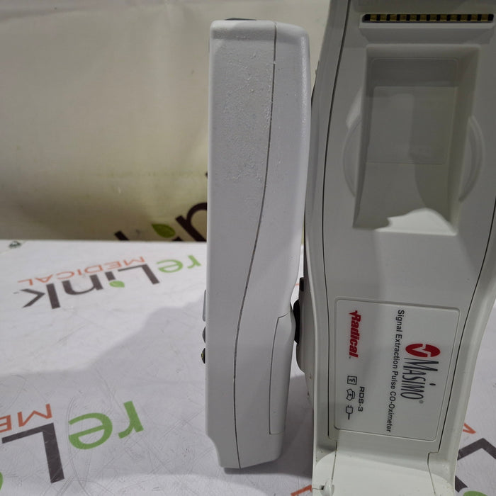Masimo Radical 7 Pulse Oximeter w/ Base