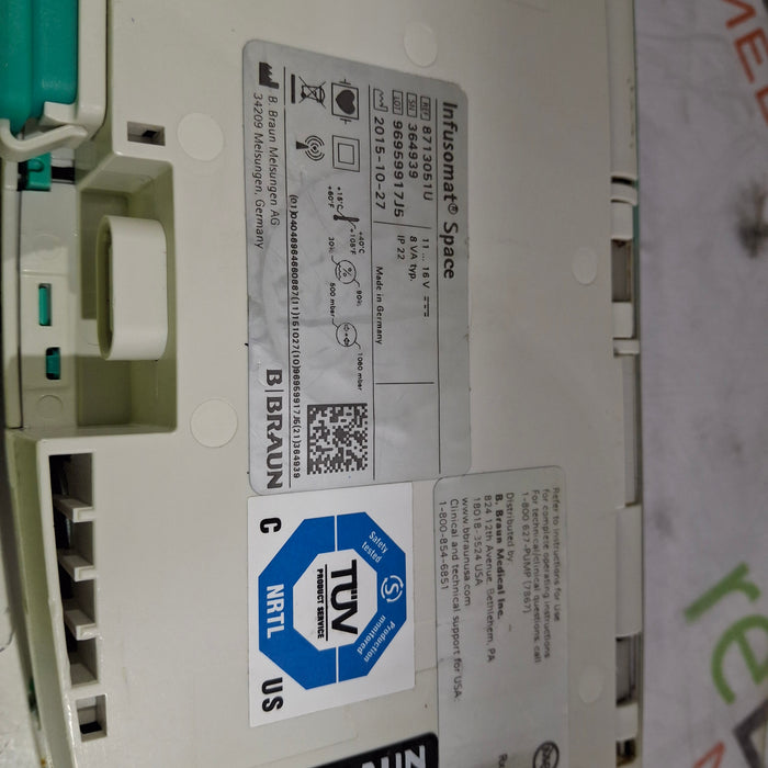 B. Braun Infusomat Space w/Pole Clamp & AC Adapter Infusion Pump