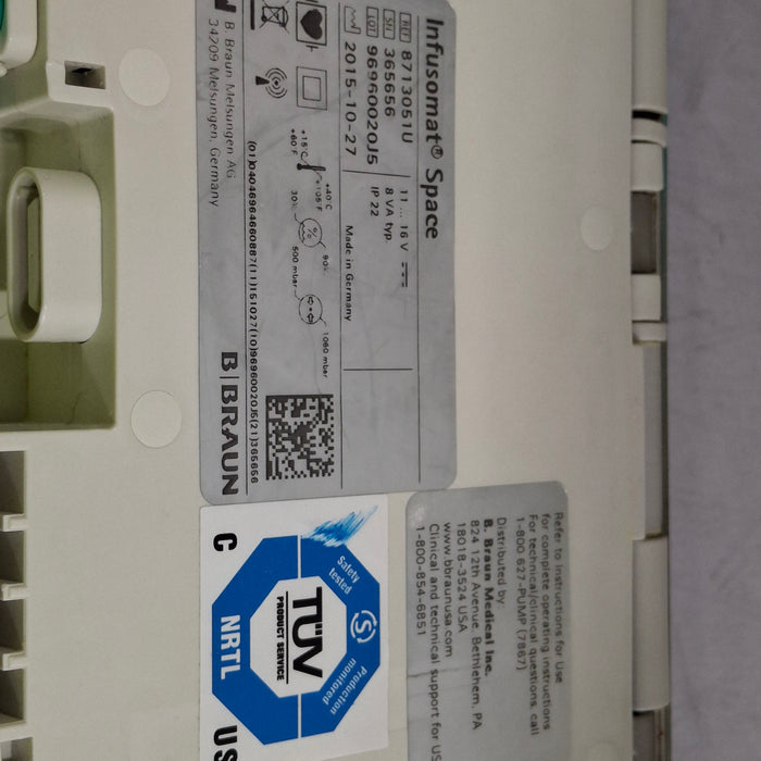 B. Braun Infusomat Space w/Pole Clamp & AC Adapter Infusion Pump