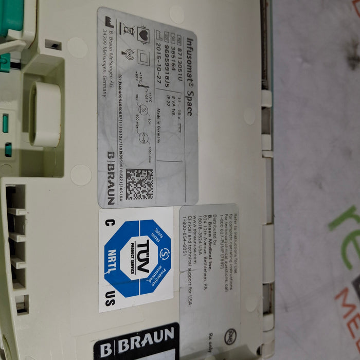 B. Braun Infusomat Space w/Pole Clamp & AC Adapter Infusion Pump