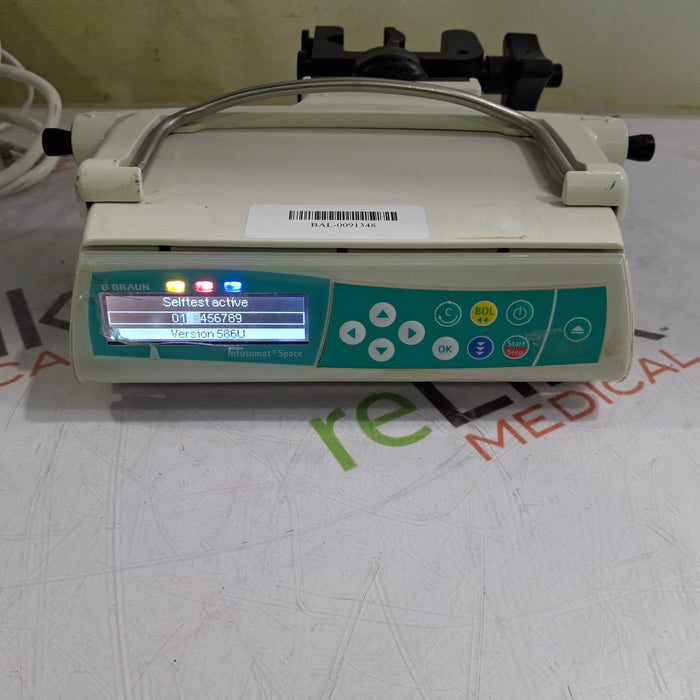 B. Braun Infusomat Space w/Pole Clamp & AC Adapter Infusion Pump