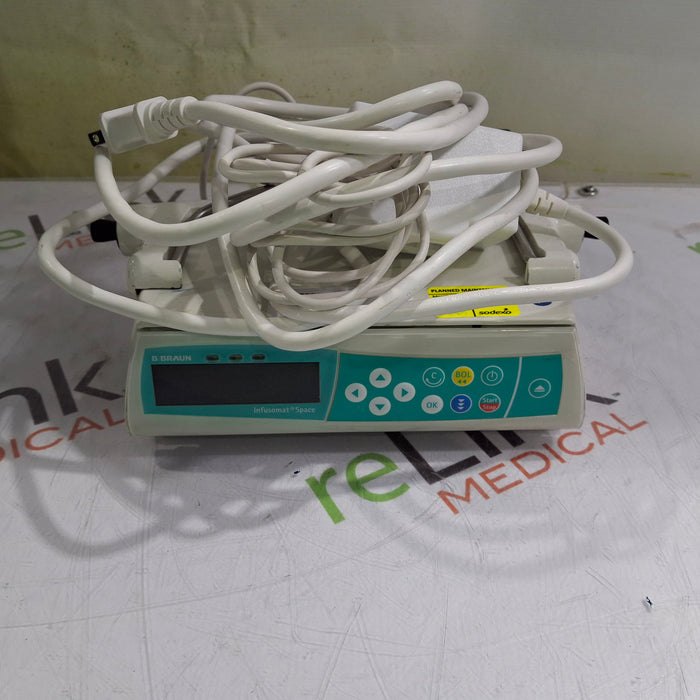 B. Braun Infusomat Space w/Pole Clamp & AC Adapter Infusion Pump