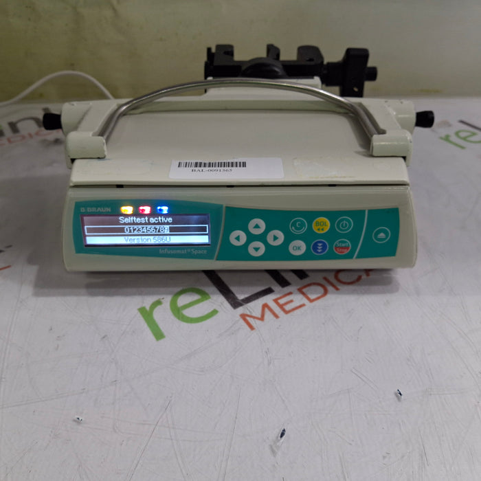 B. Braun Infusomat Space w/Pole Clamp & AC Adapter Infusion Pump