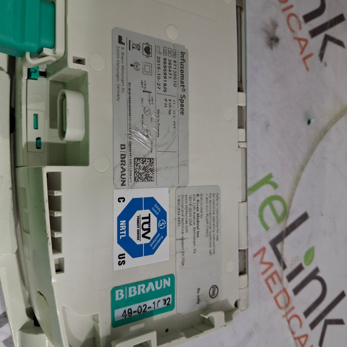 B. Braun Infusomat Space w/Pole Clamp & AC Adapter Infusion Pump