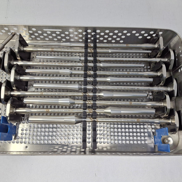 Integra Lifesciences Titan Modular Shoulder System, 2.5 Monoblock Sounder Instru
