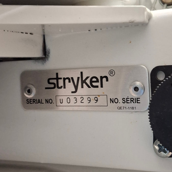 Stryker InTouch 2141 Critical Care Hospital Bed