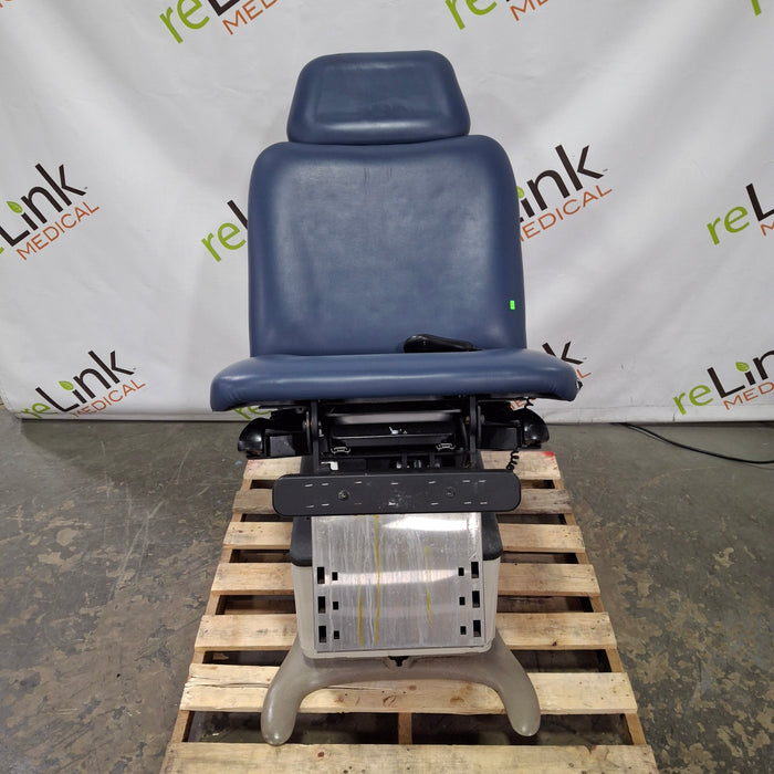 Midmark 230 Power Procedure Chair