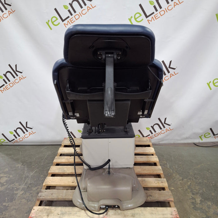 Midmark 230 Power Procedure Chair