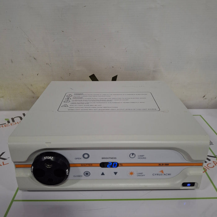 Gyrus Acmi, Inc. XLS-300 Xenon Light Source