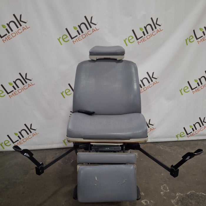 Midmark 411 Power Exam Table