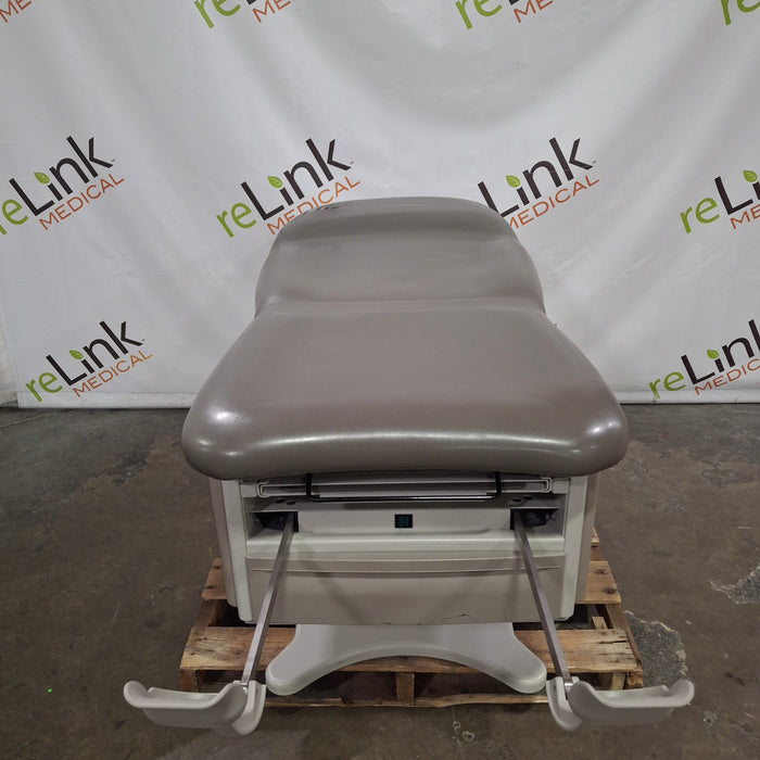 Brewer 6501 Access High-Low Exam Table