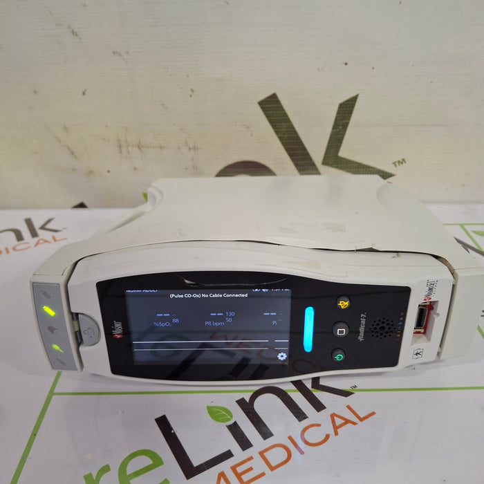 Masimo Radical 7 Pulse Oximeter w/ Base