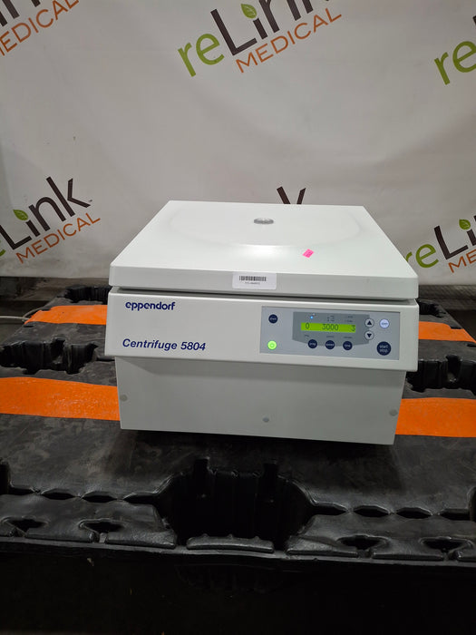 Eppendorf 5804 Centrifuge