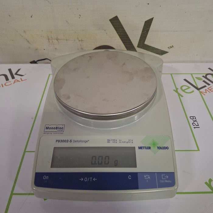 Mettler-Toledo, Inc. PB3002-S DeltaRange Digital Scale