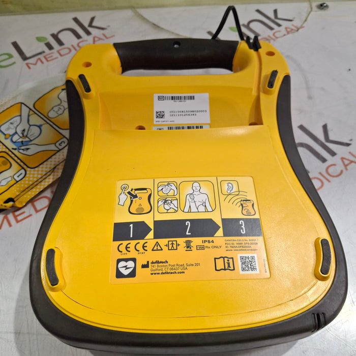 Defibtech Lifeline AED