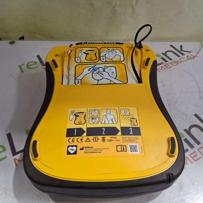 Defibtech Lifeline AED