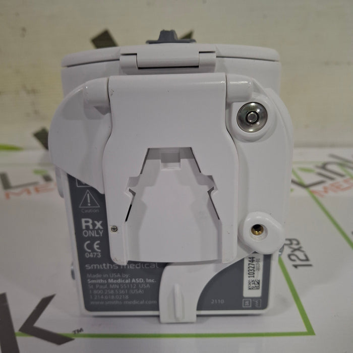 Smiths Medical CADD Solis 2110 Ambulatory Infusion Pump