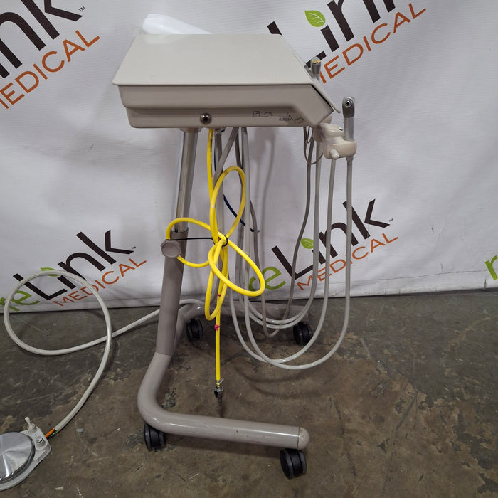 A-Dec Decade 2562 Doctors Cart