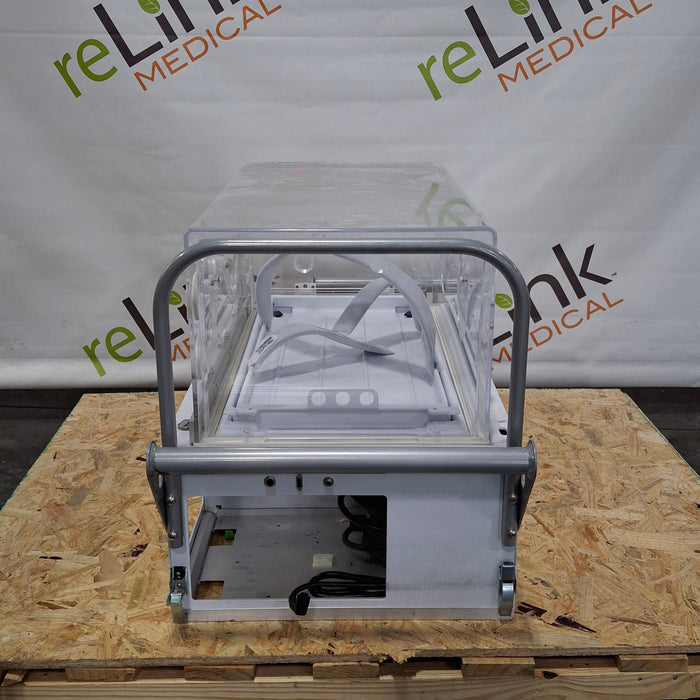 Airborne PulseOx Voyager Transport Incubator