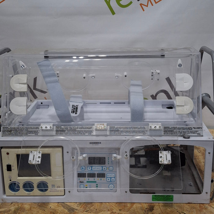 Airborne PulseOx Voyager Transport Incubator