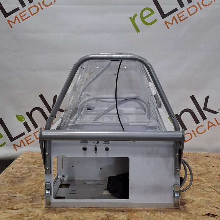 Airborne PulseOx Voyager Transport Incubator