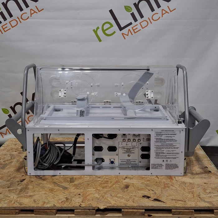 Airborne PulseOx Voyager Transport Incubator