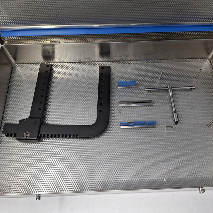 Integra Lifesciences Ruggles-Redmond Malcolm-Lynn RXF Lumbar Retractor Set