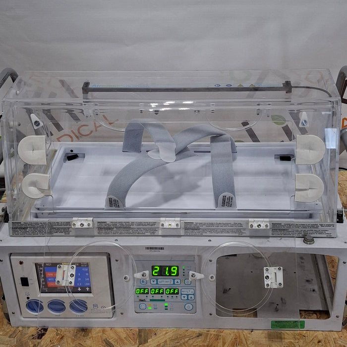 Airborne PulseOx Voyager Transport Incubator