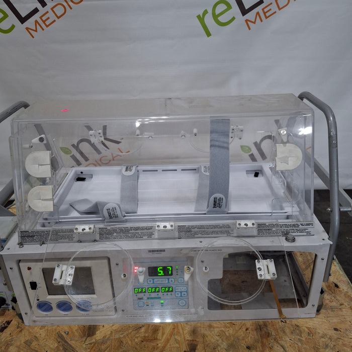 Airborne PulseOx Voyager Transport Incubator
